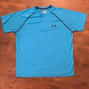Under Armour T-shirt